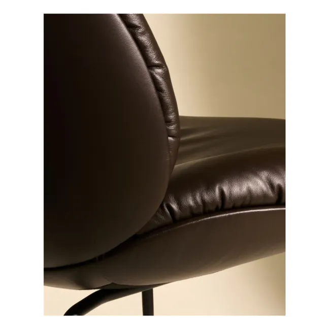 Chaise lounge en cuir Beetle Soft, Gamfratesi | Café