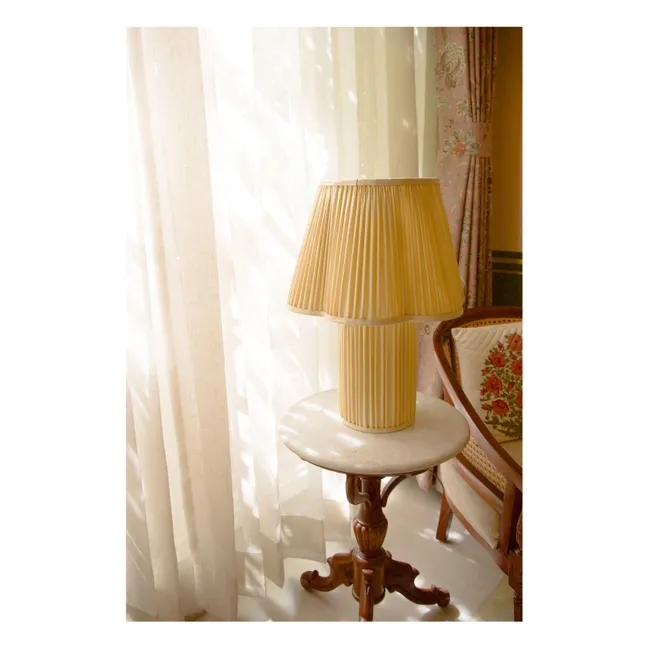 Myra silk table lamp  | Pale yellow