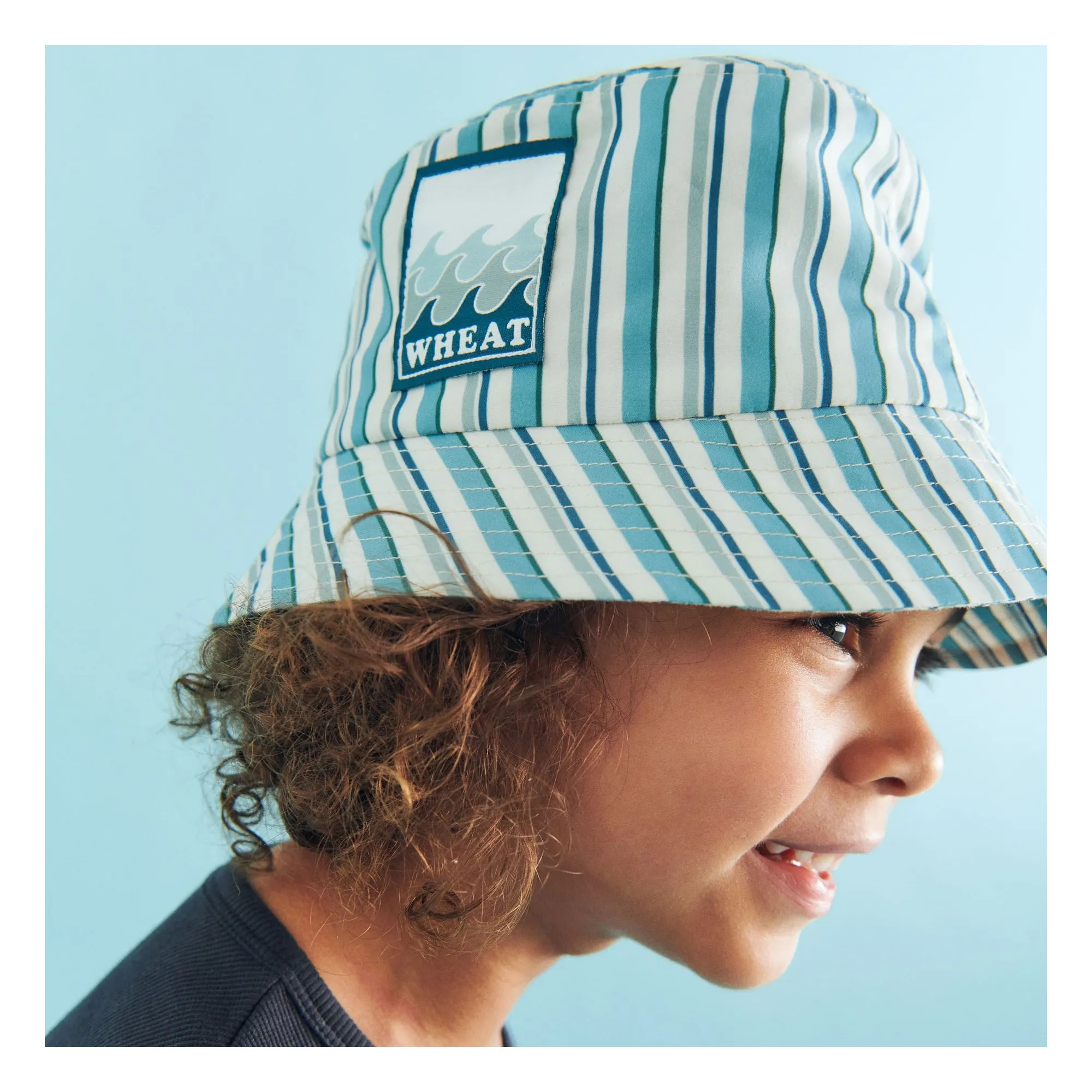 Bob Tilo Badge Rayé Fibres Recyclées | Bleu- Image produit n°1