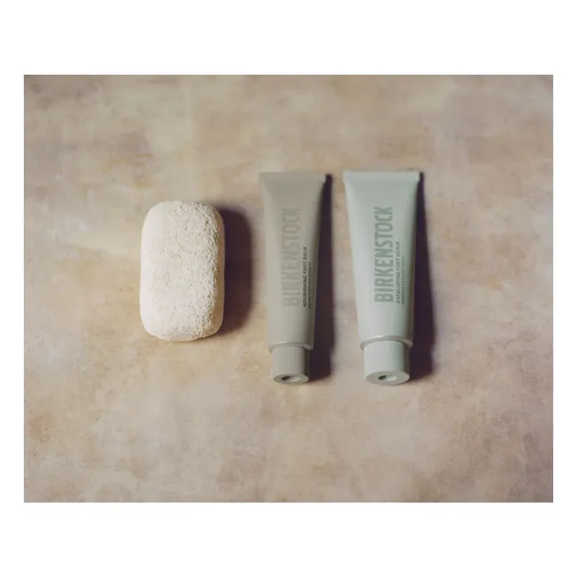 Foot beauty essentials - gentle ritual