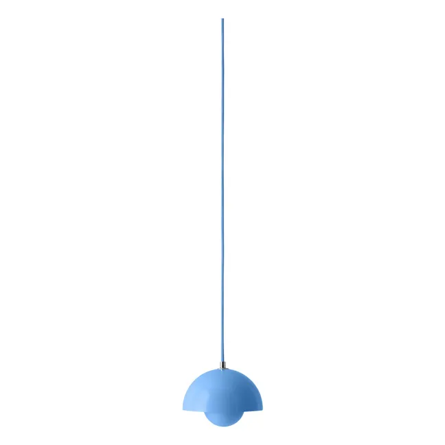 Flowerpot VP10 suspension lamp, Verner Panton | Light blue