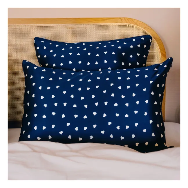 Taie d'oreiller en soie de mûrier imprimé cœur  | Bleu nuit