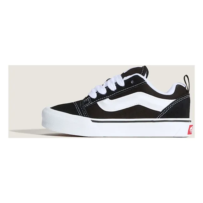 Zapatillas con cordones Knu Skool | Negro