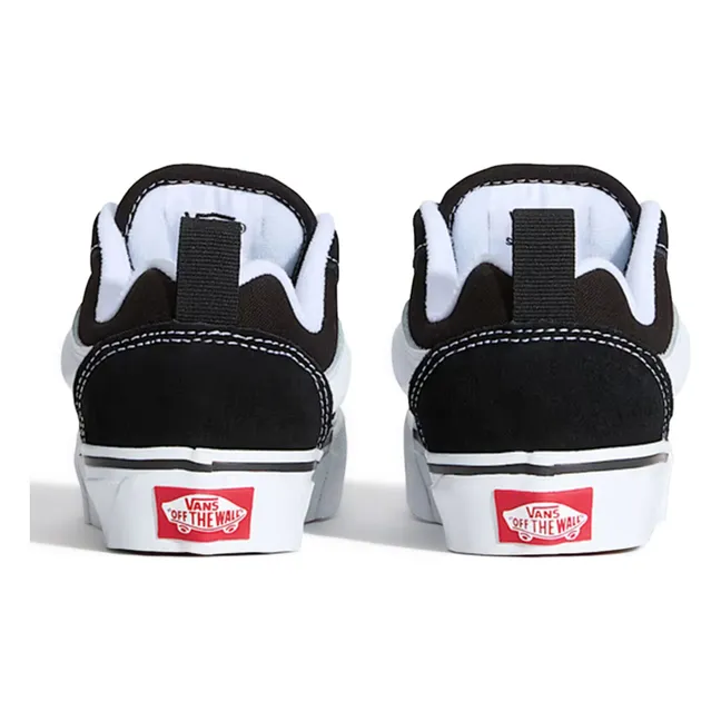 Zapatillas con cordones Knu Skool | Negro