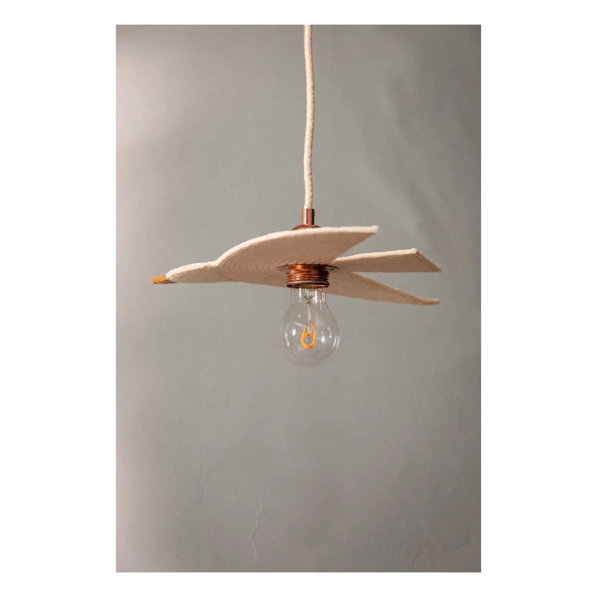 Muskhane - Suspension Birdy en feutre (Muskhane) - Image 1