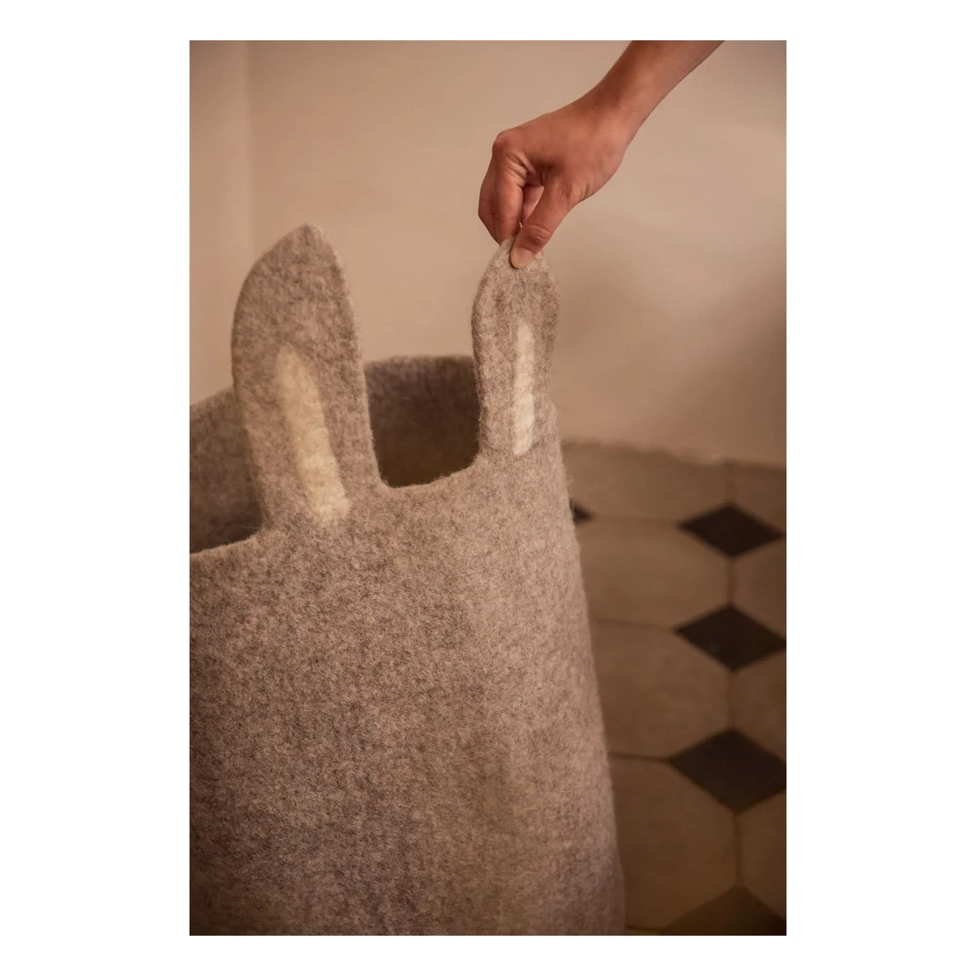 Panier de rangement Bunny en feutre | Gris chiné- Image produit n°1