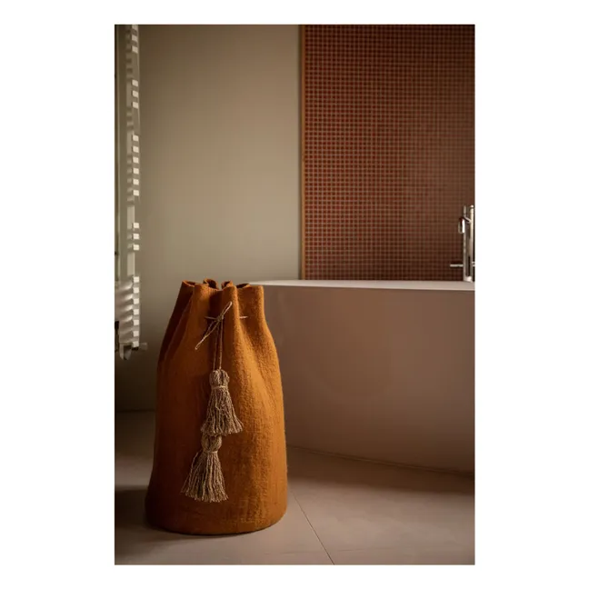 Felt pom-pom storage basket | Caramel