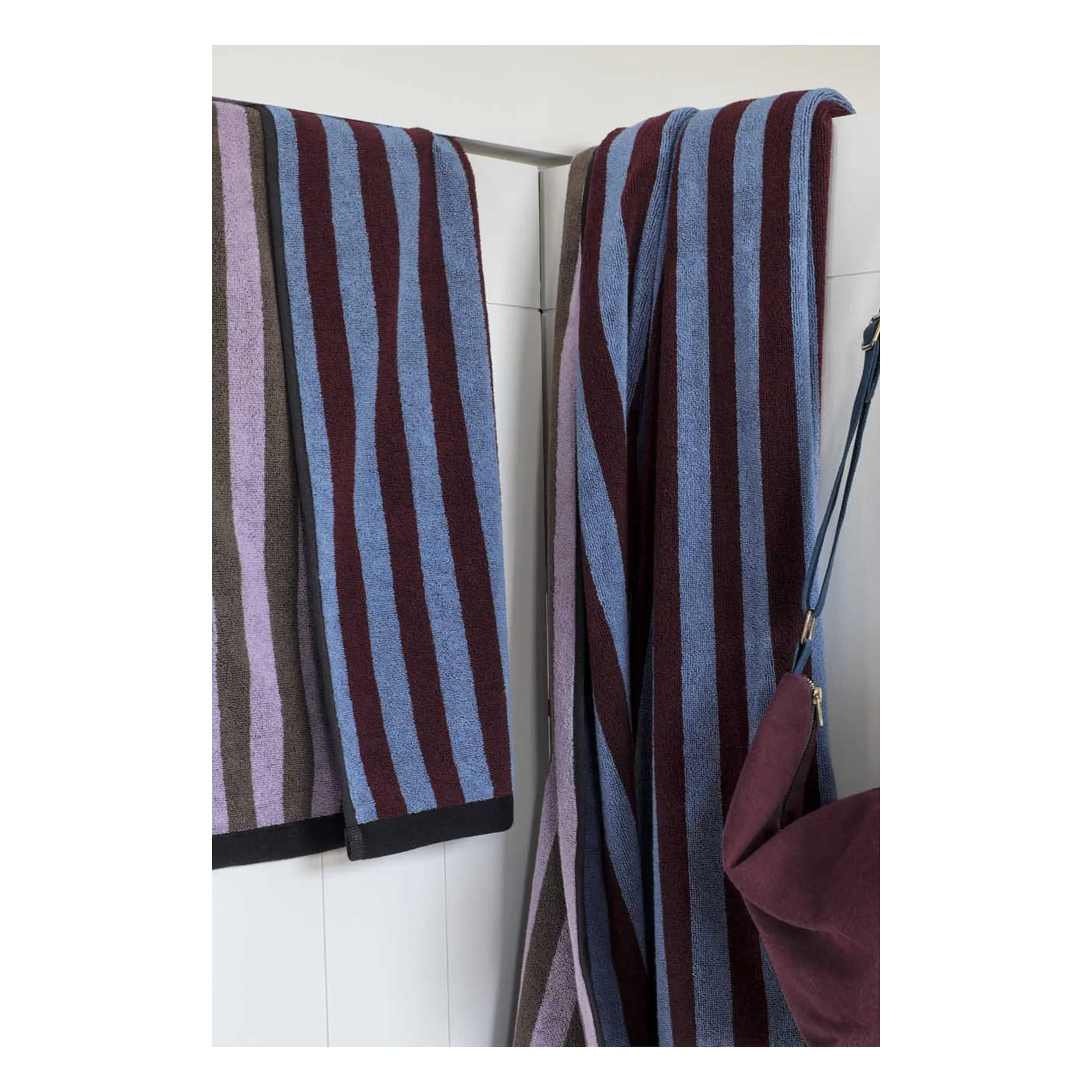 Serviette de toilette Charly | Myrtille- Image produit n°1