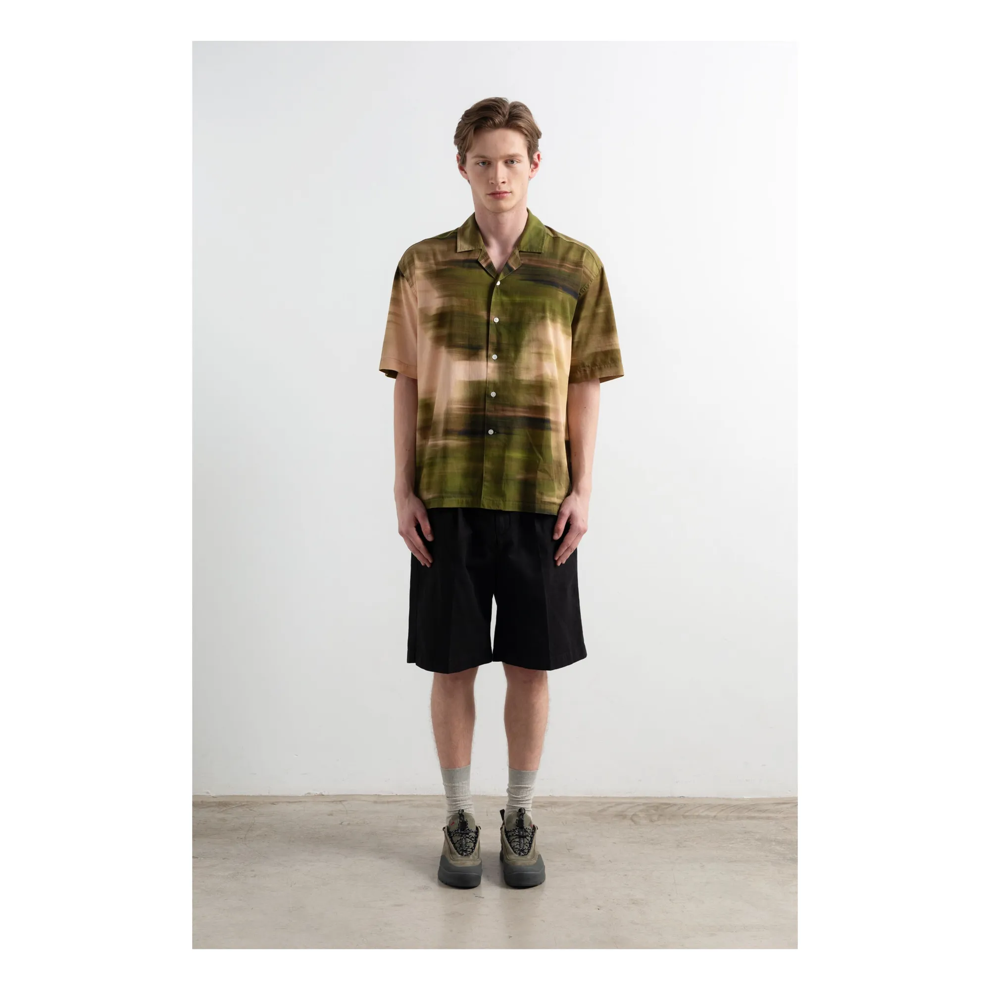 Chemise Manches Courtes Wild Run | Vert forêt- Image produit n°2