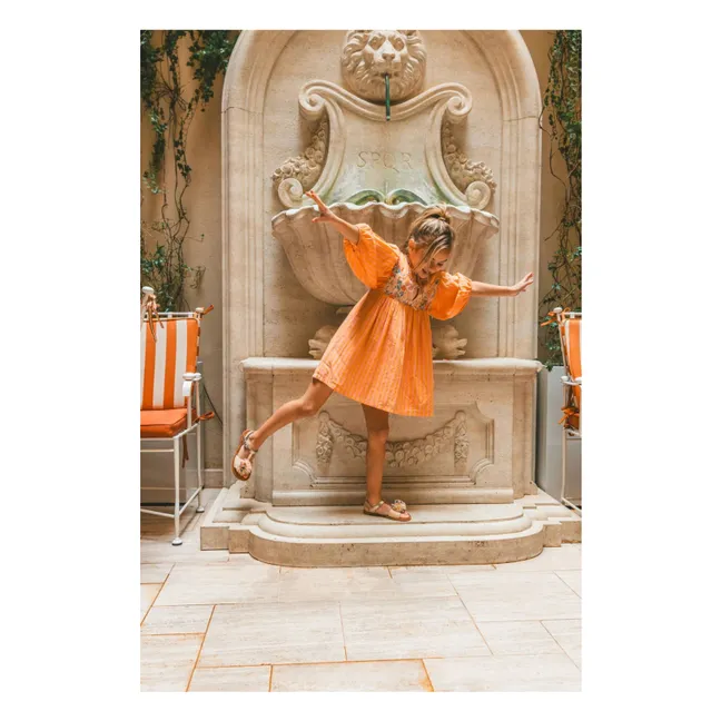 Sandalias con pompones | Crema