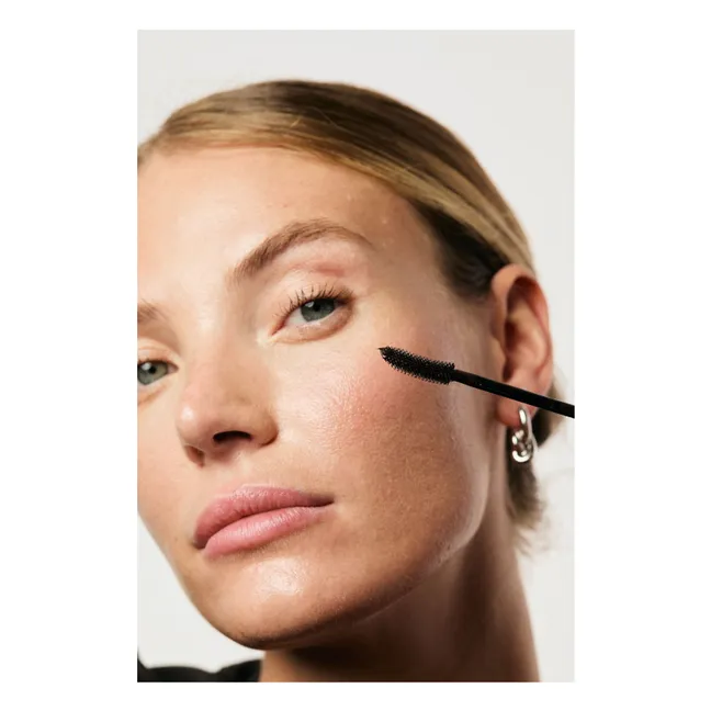 Le Masacara Lash Care and Definition Brown-Black  | Black