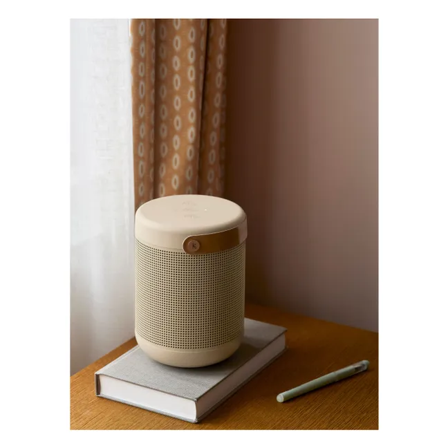 aMajor Ensemble speaker | Sand