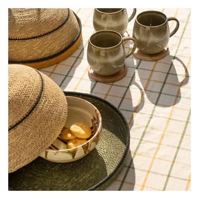 Dish with sea rush bell