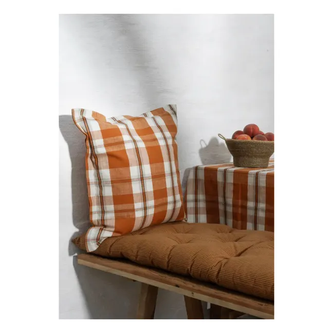 Floor mat in cotton with fine stripes | Caramel