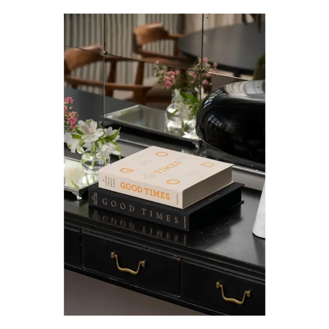 Álbum de fotos de los buenos tiempos | Beige