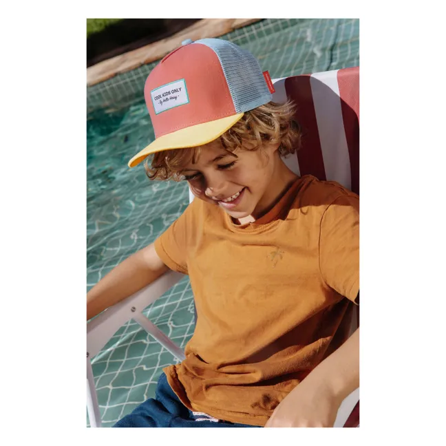 Gorra Trucker Mini Visera Curvada de Algodón Ecológico | Coral