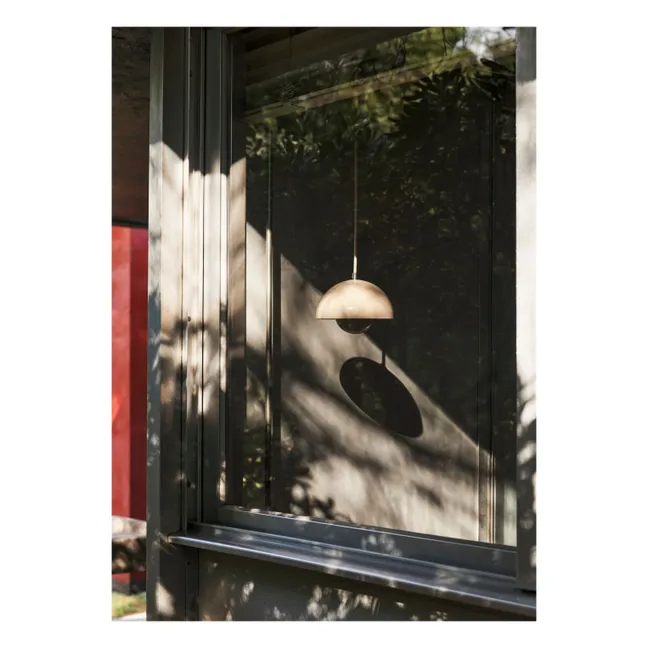 Flowerpot VP1 suspension lamp, Verner Panton | Ivory