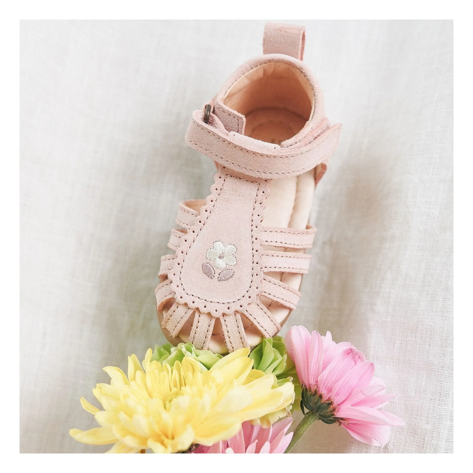 Sandales Brodées Colette Fleur Suede | Rose poudré- Image produit n°1