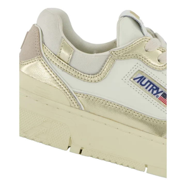 CLC Low Metallic Sneakers | Gold- Product image n°5