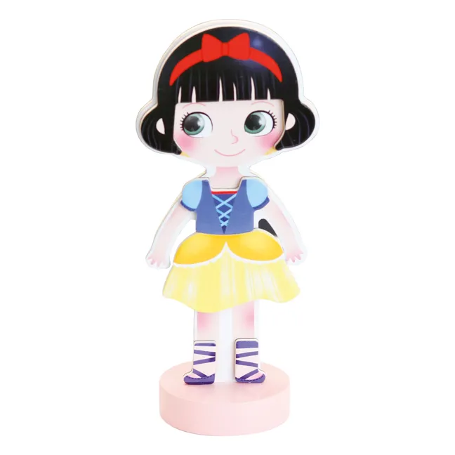 Los disfraces de Mia