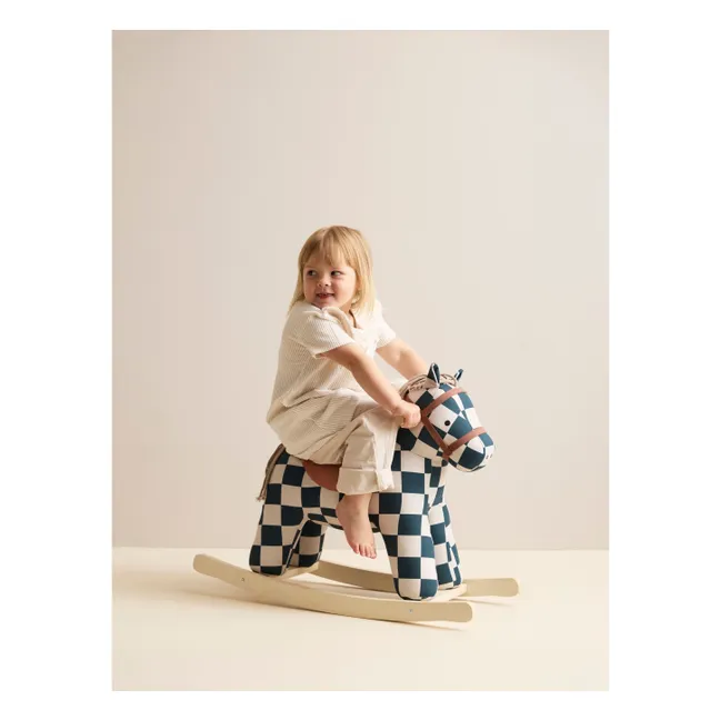 Miro caballo balancín