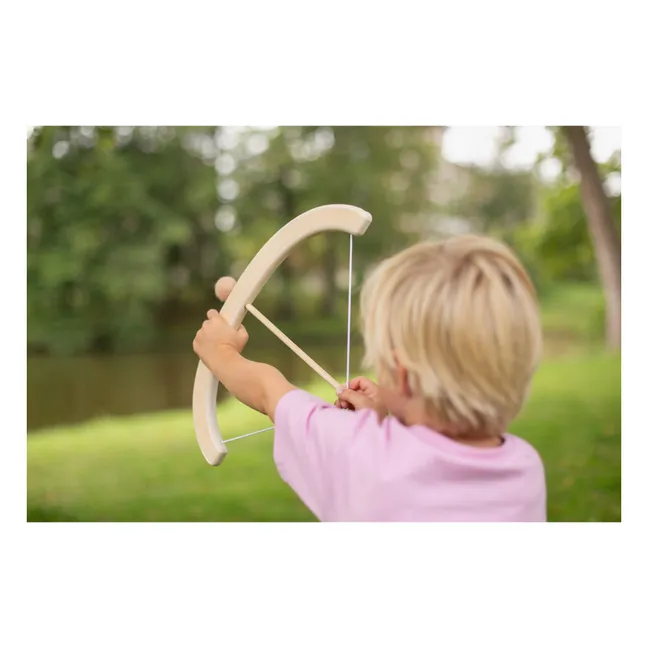 Tiro con arco de madera