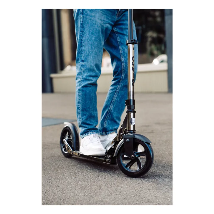 Scooter Classic Neochrome | Negro- Imagen del producto n°5