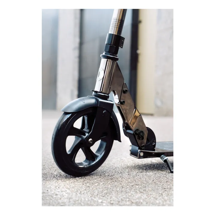 Scooter Classic Neochrome | Negro- Imagen del producto n°2