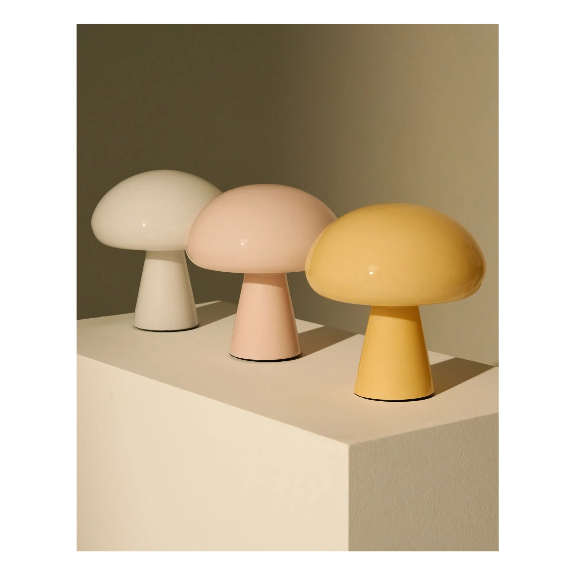 Lampe à poser Obello, Bill Curry | Jaune- Image produit n°9