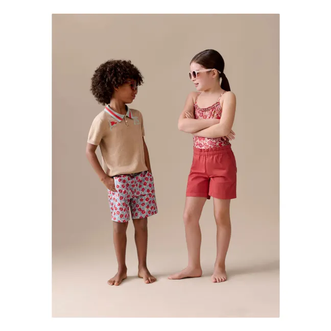 Short Leslie Coton Bio | Grenadine