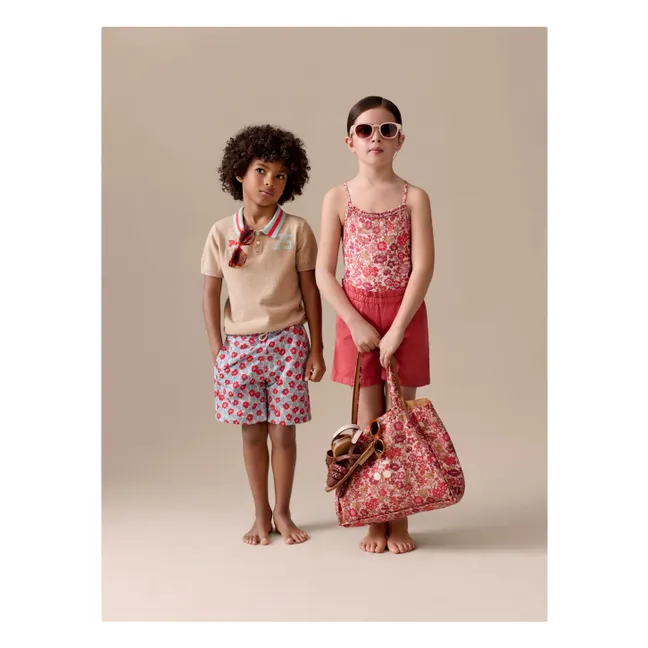 Short Leslie Coton Bio | Grenadine