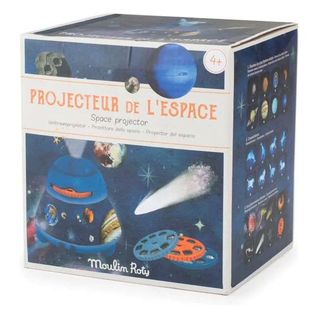 Gran proyector en el espacio L'explorateur - Le Jardin du Moulin