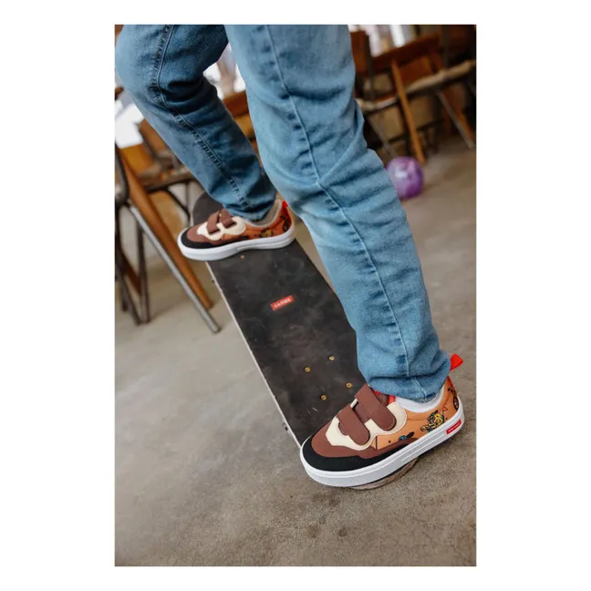 Mascotas Ride Scratch Sneakers | Marrón