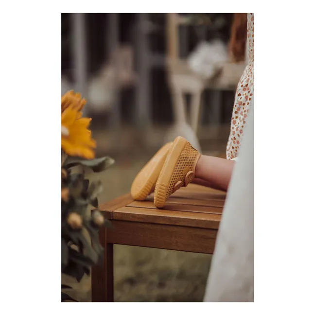 Rasca y Juega Zapatillas de fibra reciclada | Amarillo