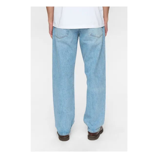 Jean Akjonas | Bleu Clair