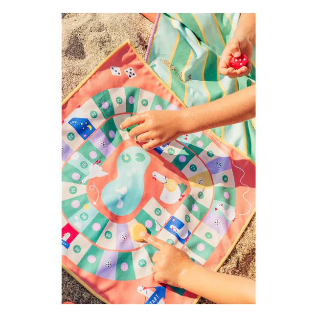 Caballitos / Juego de tres en raya en la playa