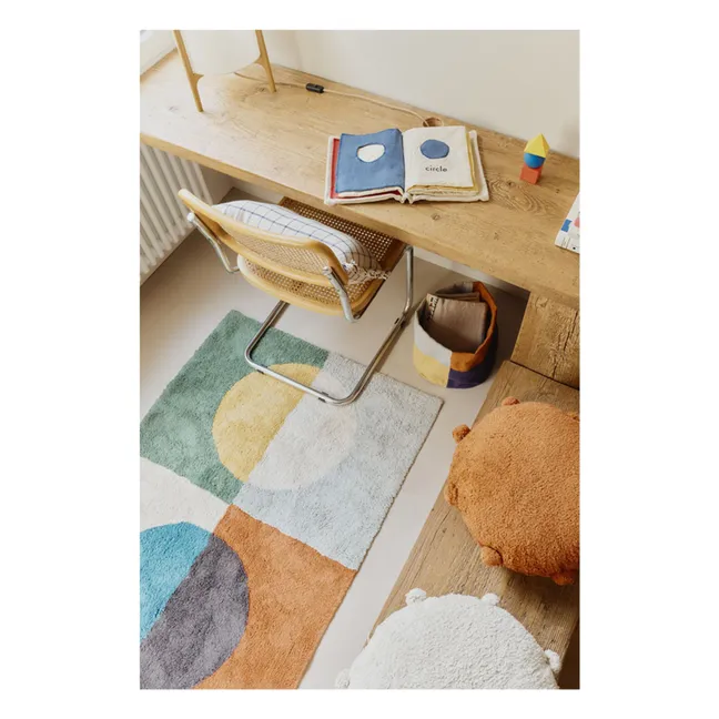 Carpet Illusion Lens