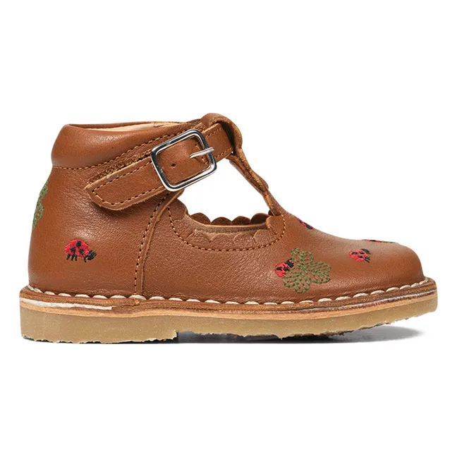 T-Bar Scallop Mariquita Bordada Bebés - Colección Uniqua | Camel