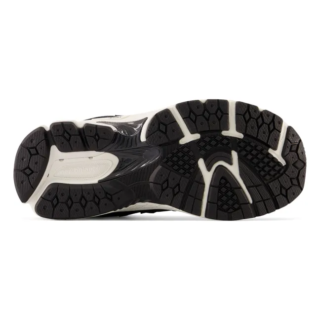 Baskets Lacets 2002 | Noir mat