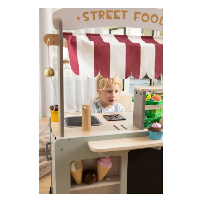 Street food stand in FSC wood | Green