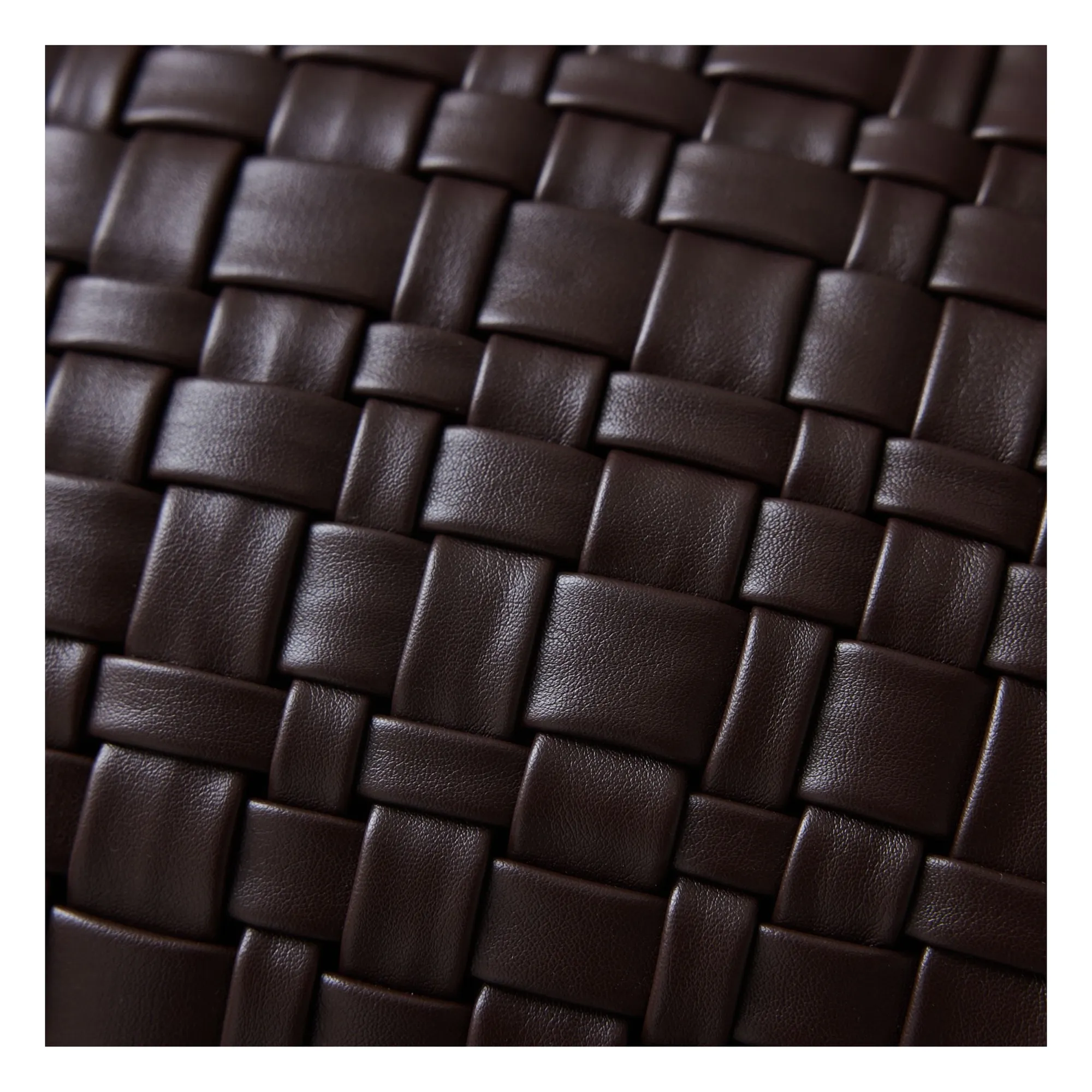 Coussin tressé en cuir vegan | Chocolat- Image produit n°2