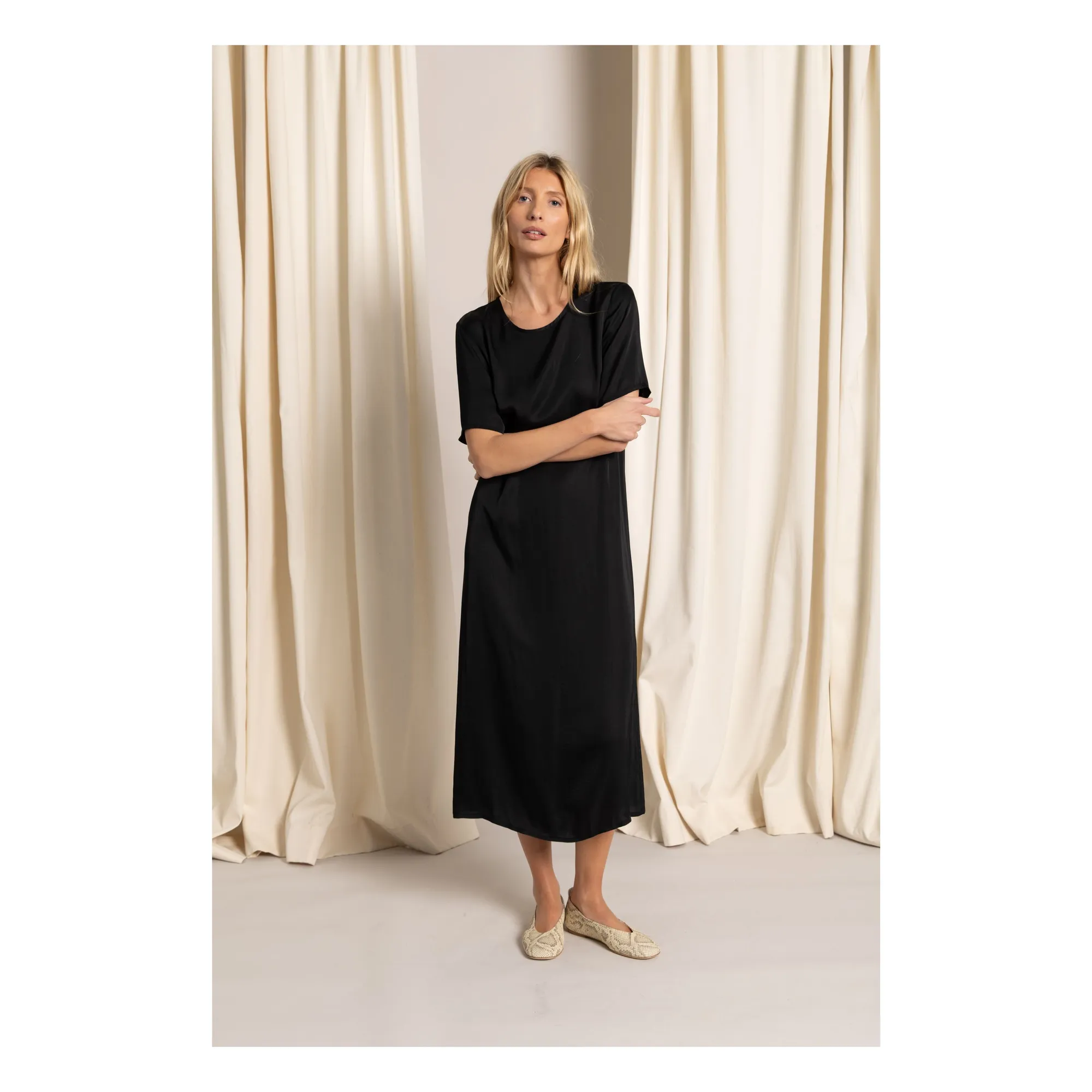 Robe T-shirt Edith | Noir- Image produit n°0