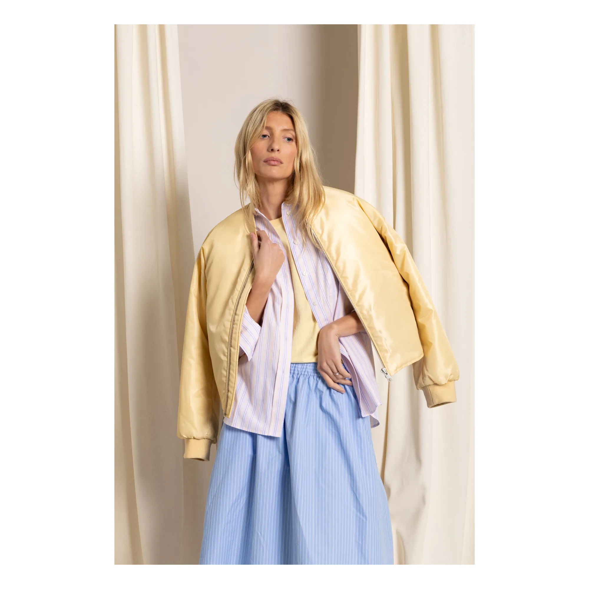 Smallable Woman Pale Yellow Bomber Court Solstice
