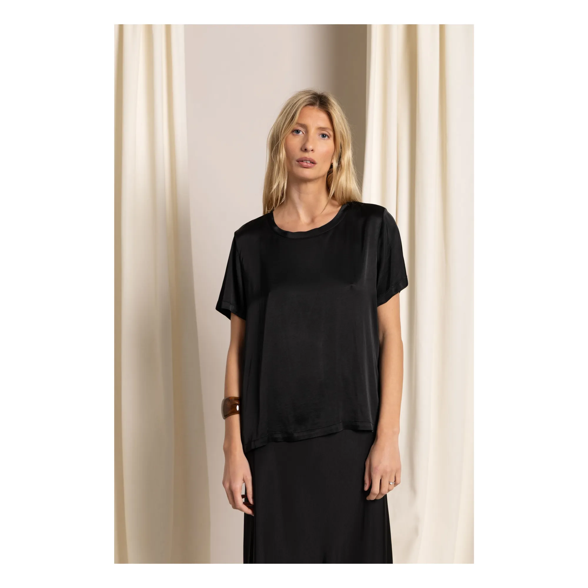 Smallable Woman Black Selena T-Shirt