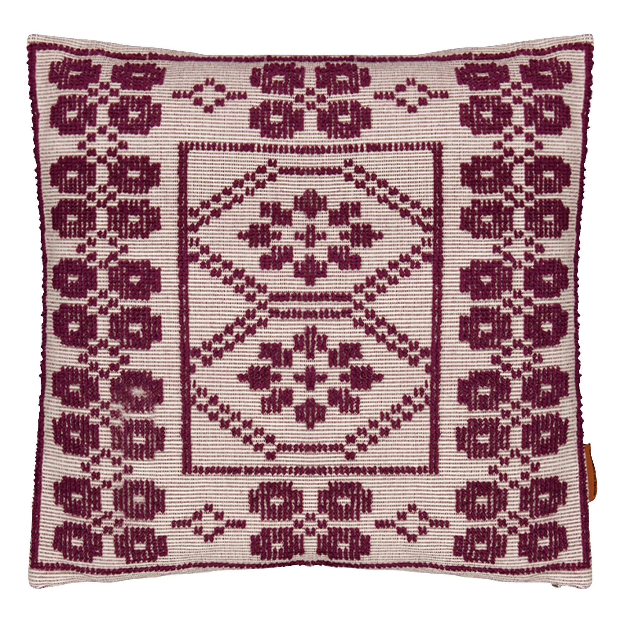 Coussin brodé Inês | Bordeaux- Image produit n°0
