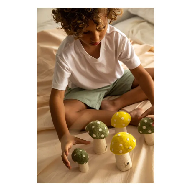 Dotty felt mushrooms - Set of 3 | Yellow