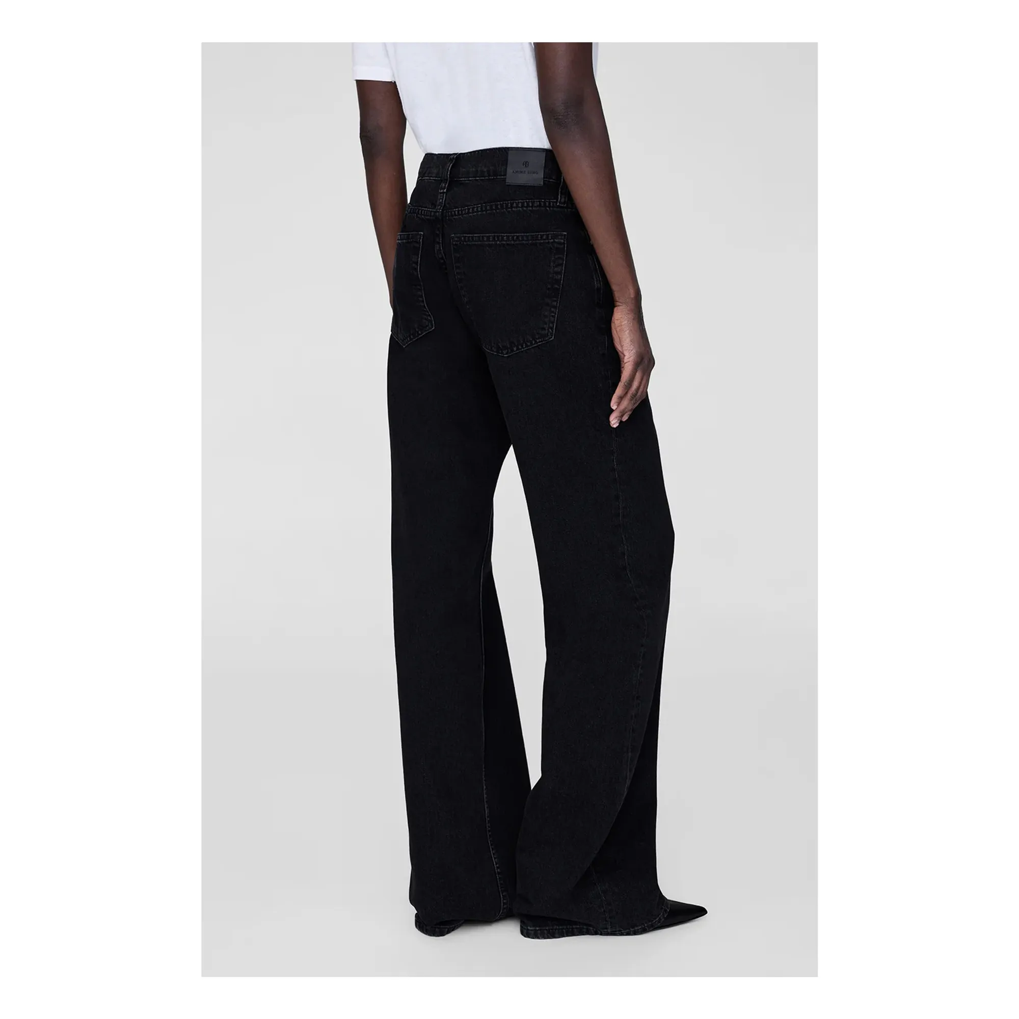Jean Hugh | Noir- Image produit n°4