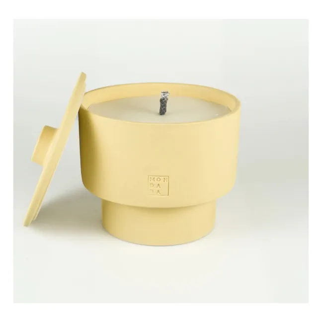 Bougie d'extérieur avec couvercle parfum neutre June Sahara Three | Jaune pâle