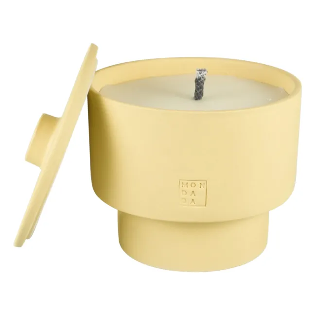 Vela de exterior June Sahara Three con funda, fragancia neutra | Amarillo palo