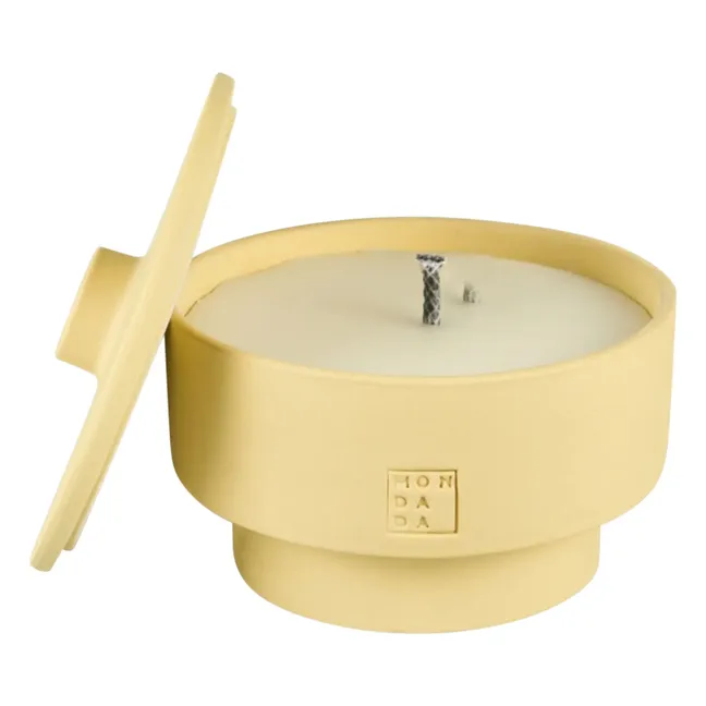 Vela de exterior June Sahara Two con funda, fragancia neutra | Amarillo palo